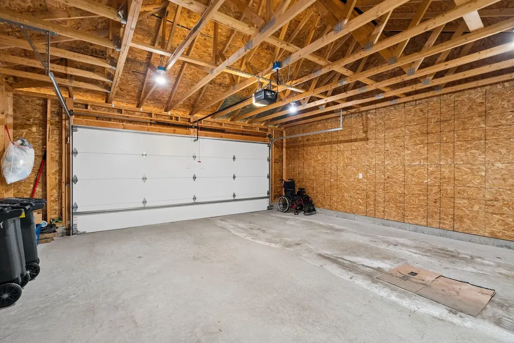 4 Ivy Way Brunswick ME 04011