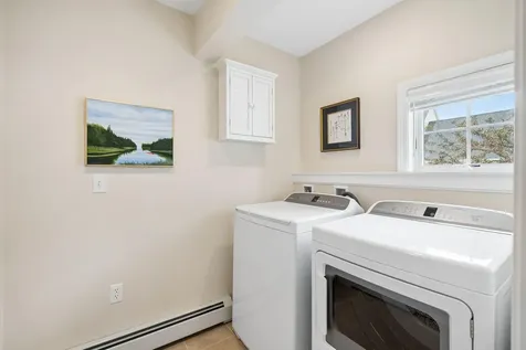 4 Ivy Way Brunswick ME 04011