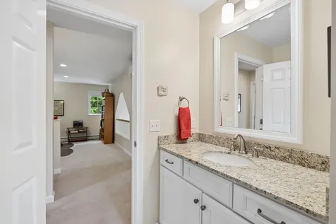 4 Ivy Way Brunswick ME 04011