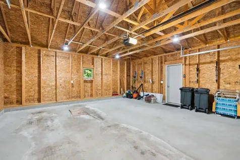 4 Ivy Way Brunswick ME 04011