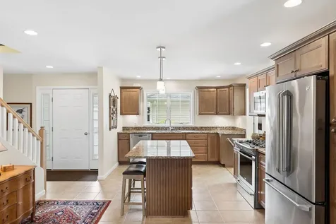 4 Ivy Way Brunswick ME 04011