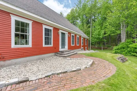 143 Falmouth Road Falmouth ME 04105