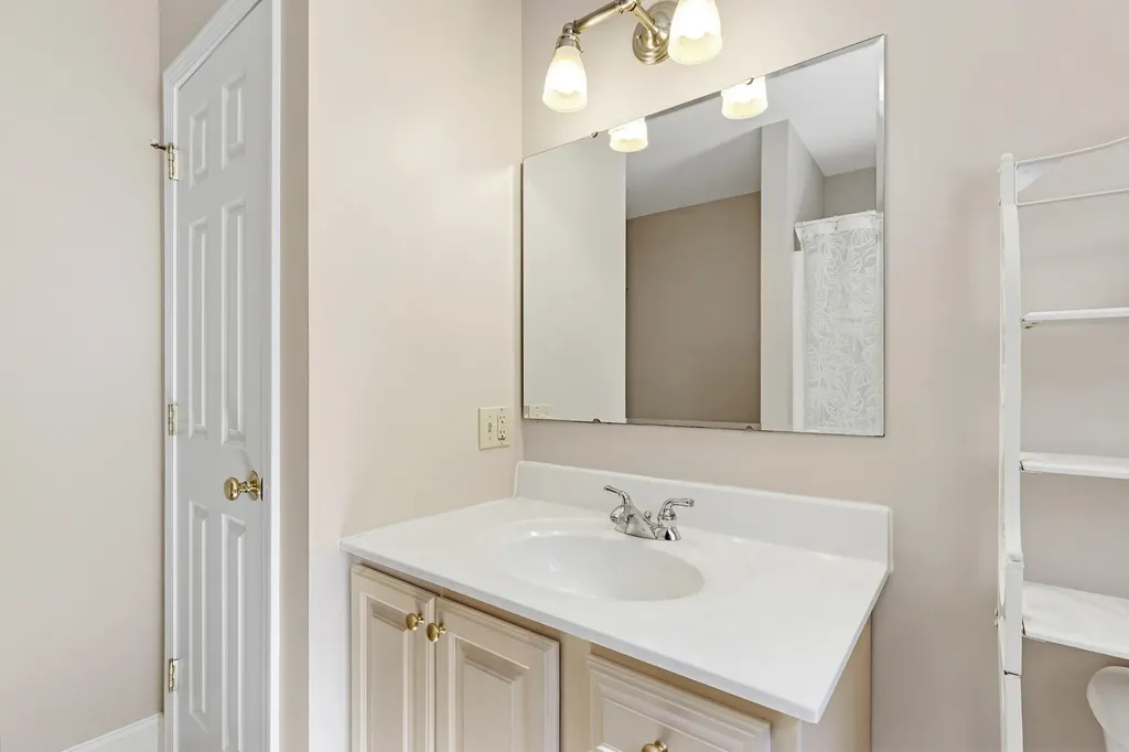 43 Payeur Circle Sanford ME 04073