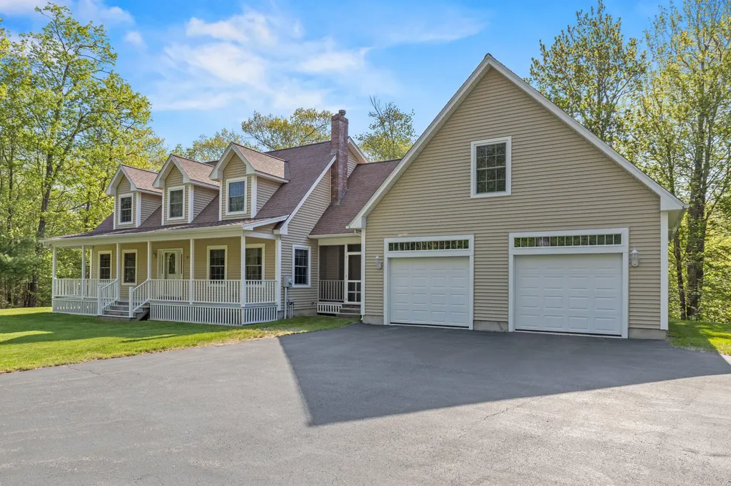 43 Payeur Circle Sanford ME 04073