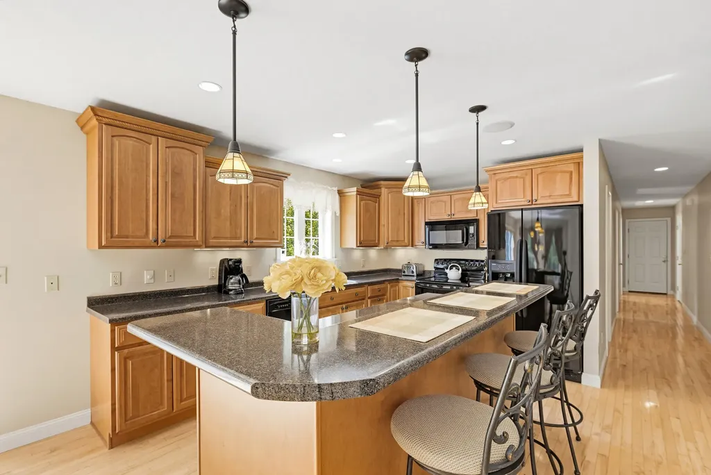43 Payeur Circle Sanford ME 04073
