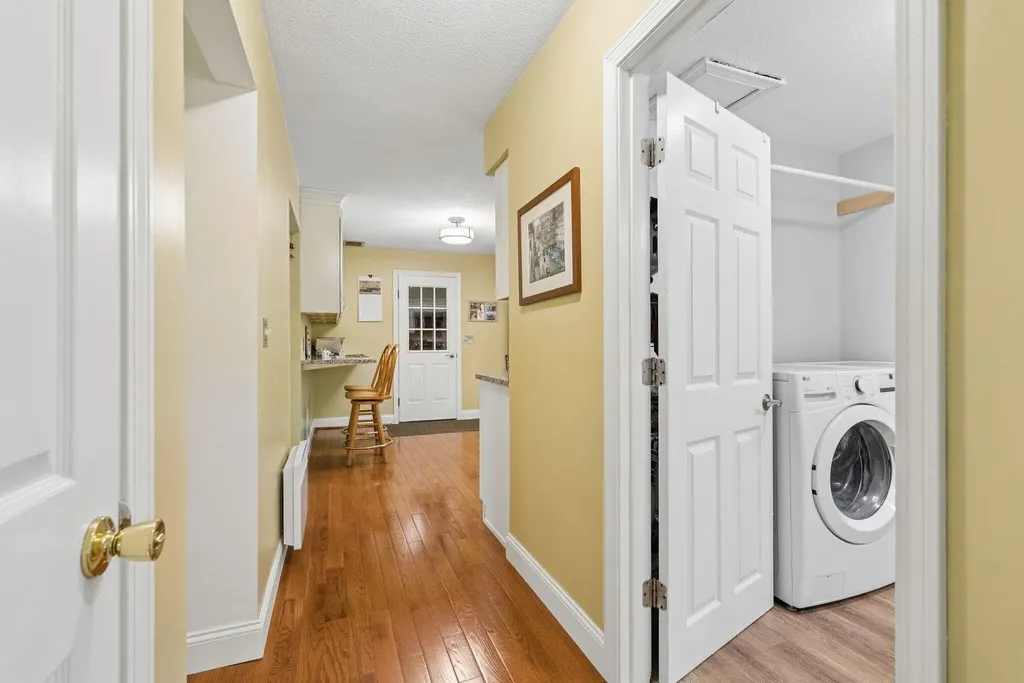 31 Melden Drive Brunswick ME 04011