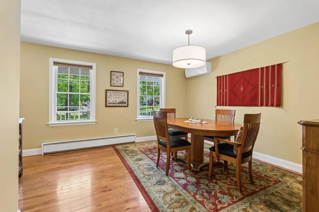 31 Melden Drive Brunswick ME 04011