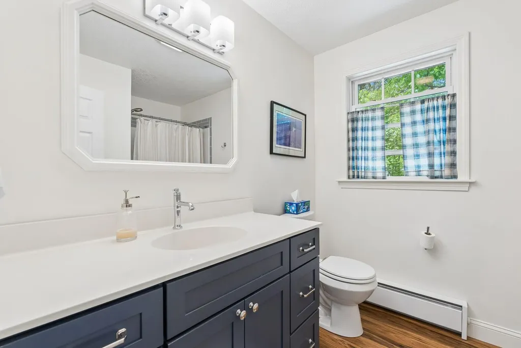 31 Melden Drive Brunswick ME 04011