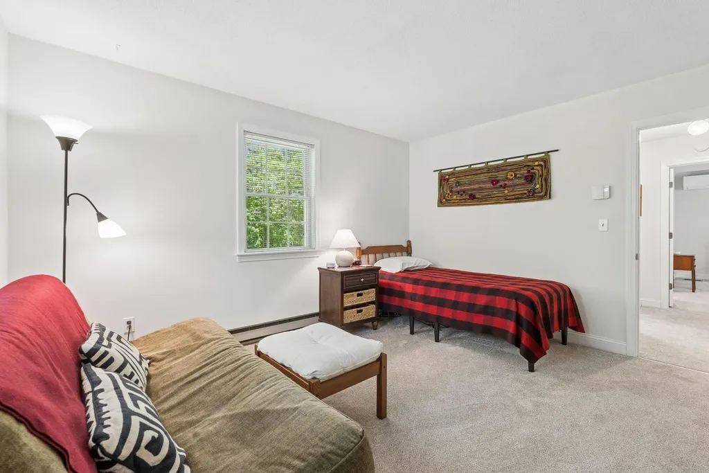 31 Melden Drive Brunswick ME 04011