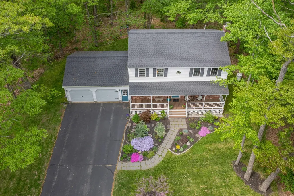 31 Melden Drive Brunswick ME 04011