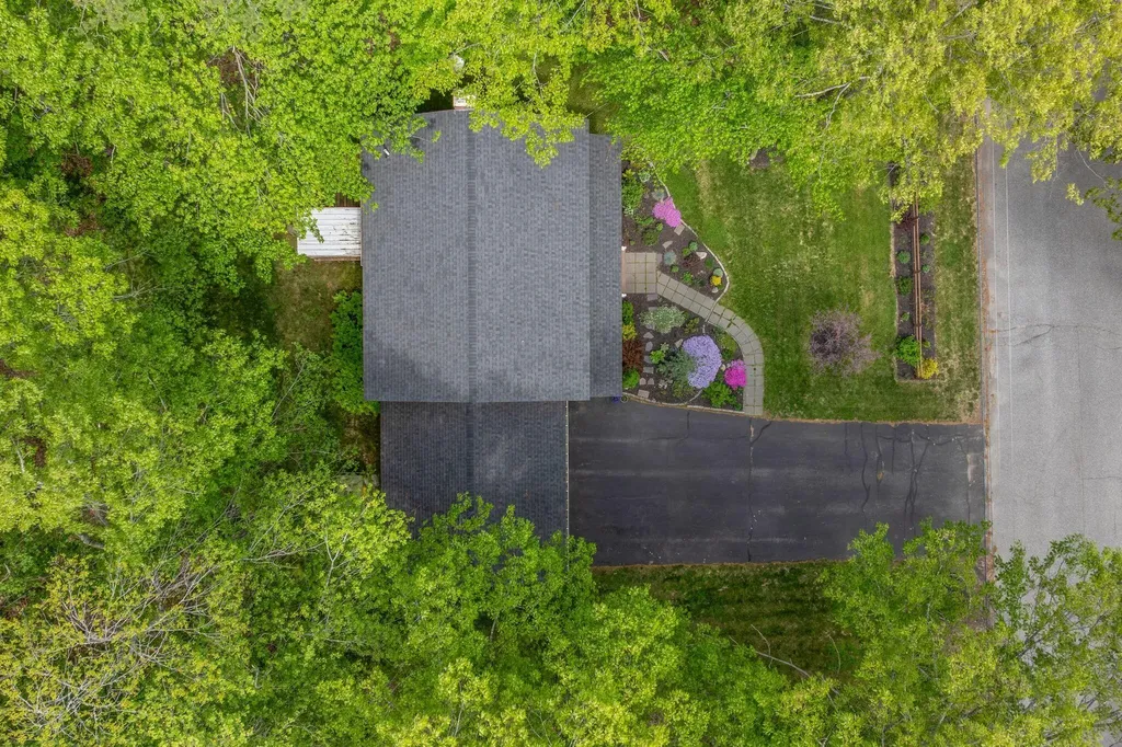31 Melden Drive Brunswick ME 04011