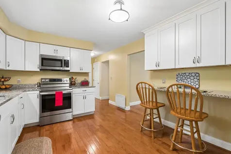 31 Melden Drive Brunswick ME 04011