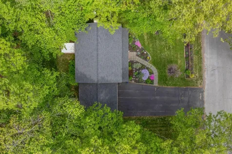 31 Melden Drive Brunswick ME 04011