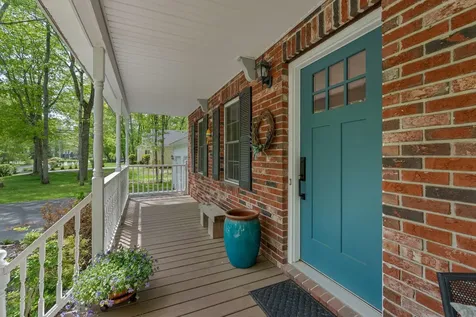 31 Melden Drive Brunswick ME 04011