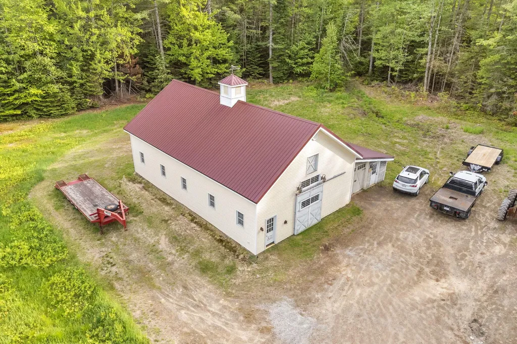 773 Main Street Hartford ME 04220