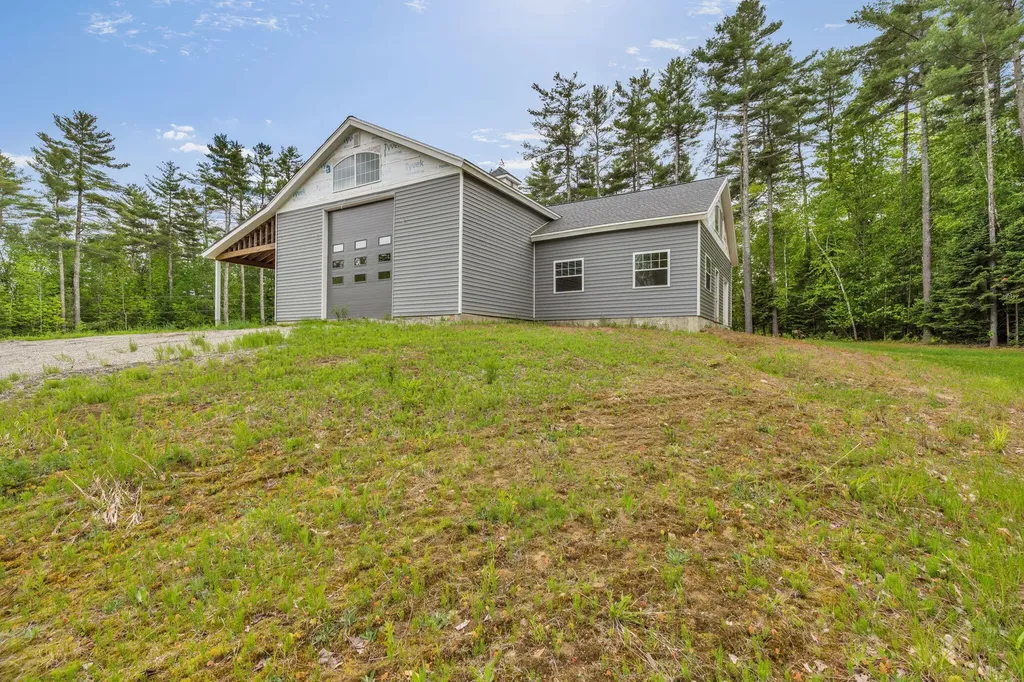 773 A Main Street Hartford ME 04220