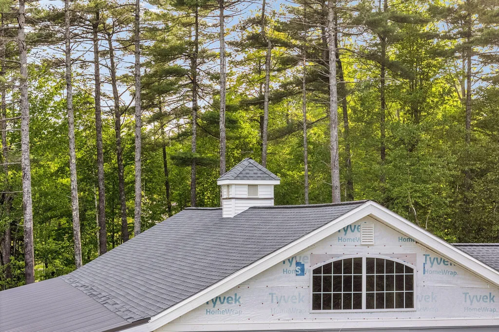773 Main Street Hartford ME 04220