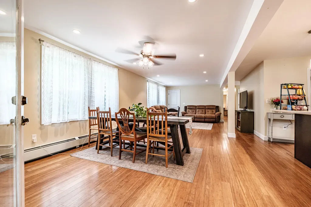 28 Robinson Hill Road Oxford ME 04270