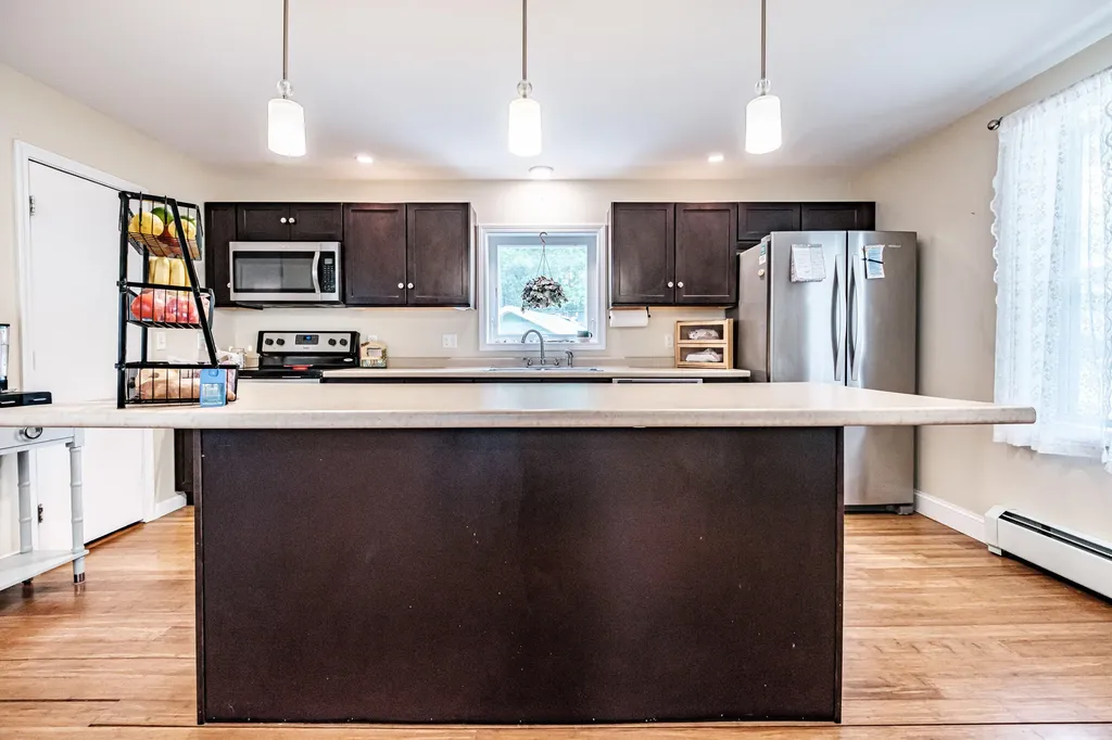28 Robinson Hill Road Oxford ME 04270