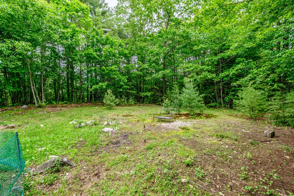 28 Robinson Hill Road Oxford ME 04270
