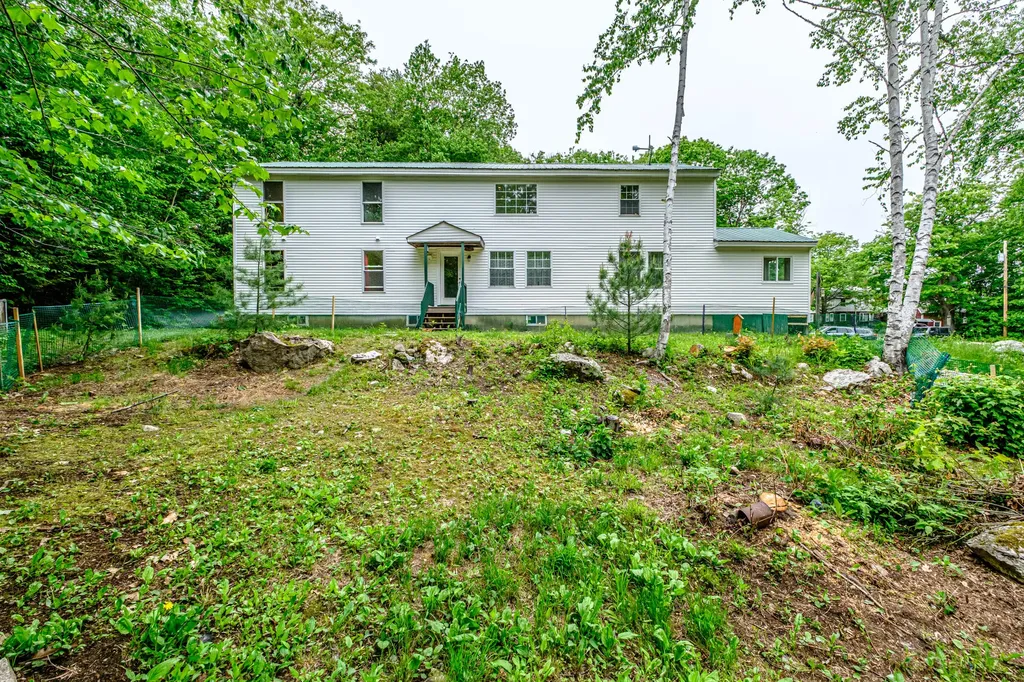 28 Robinson Hill Road Oxford ME 04270