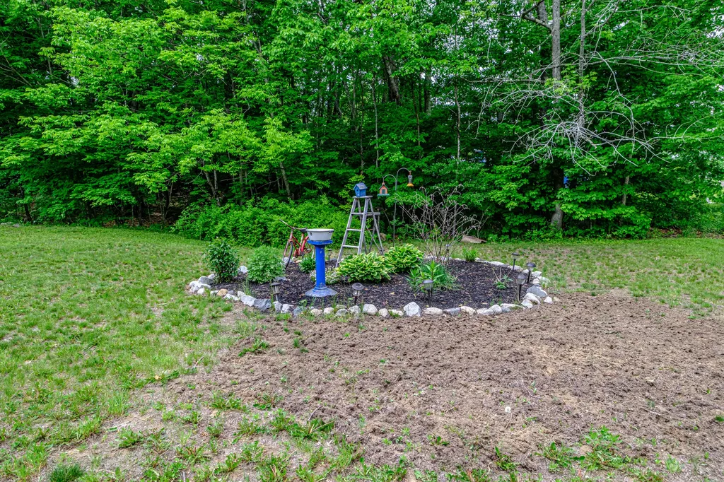 28 Robinson Hill Road Oxford ME 04270