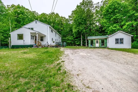 28 Robinson Hill Road Oxford ME 04270