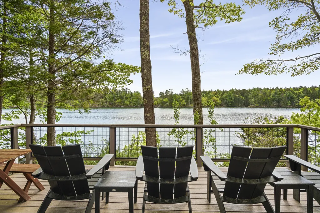 57 Laurel Shore Drive Harpswell ME 04079