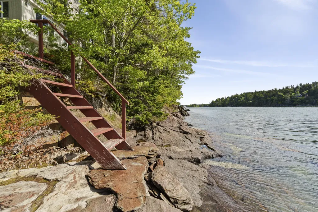 57 Laurel Shore Drive Harpswell ME 04079