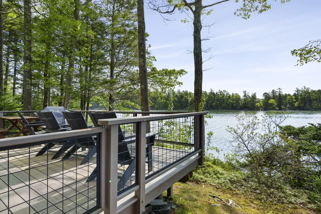 57 Laurel Shore Drive Harpswell ME 04079