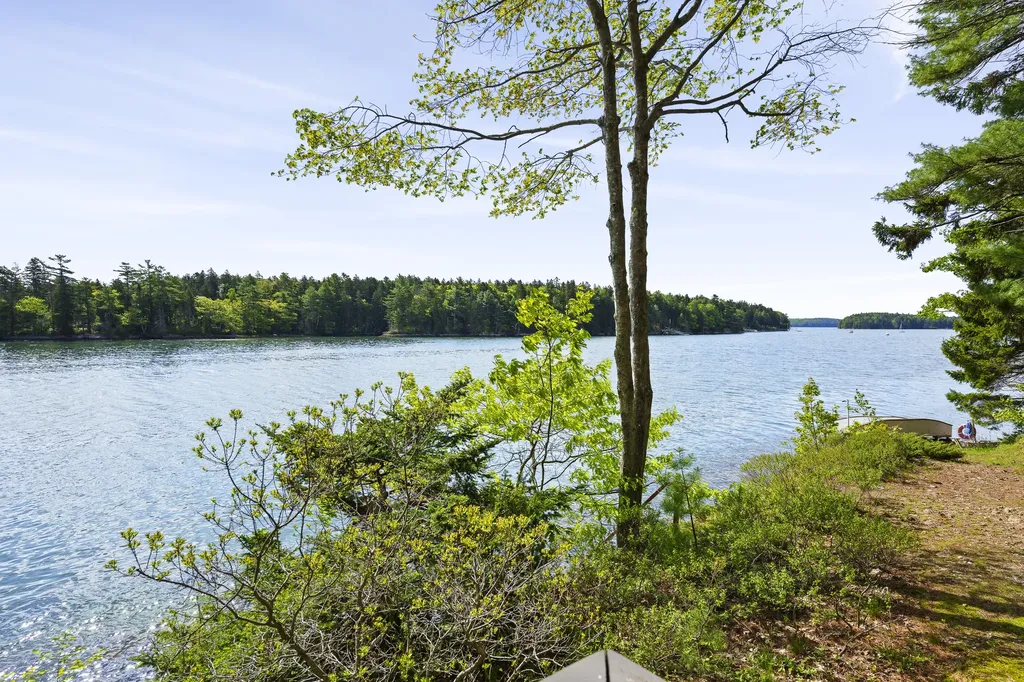 57 Laurel Shore Drive Harpswell ME 04079