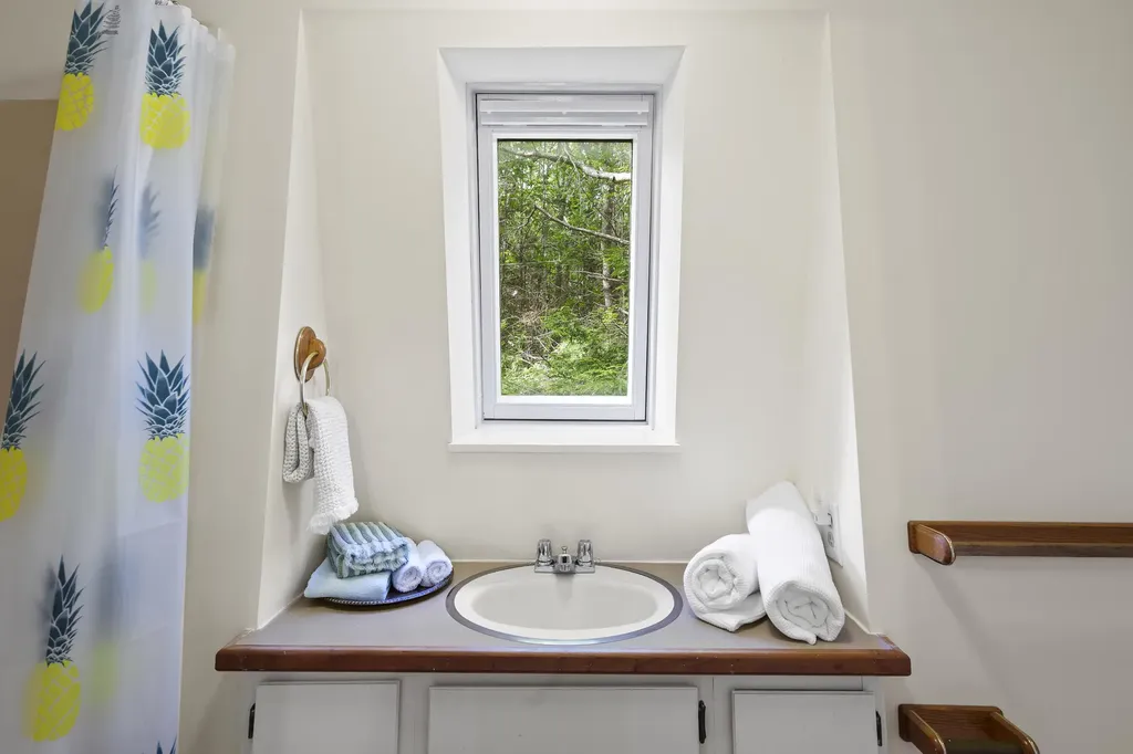 57 Laurel Shore Drive Harpswell ME 04079