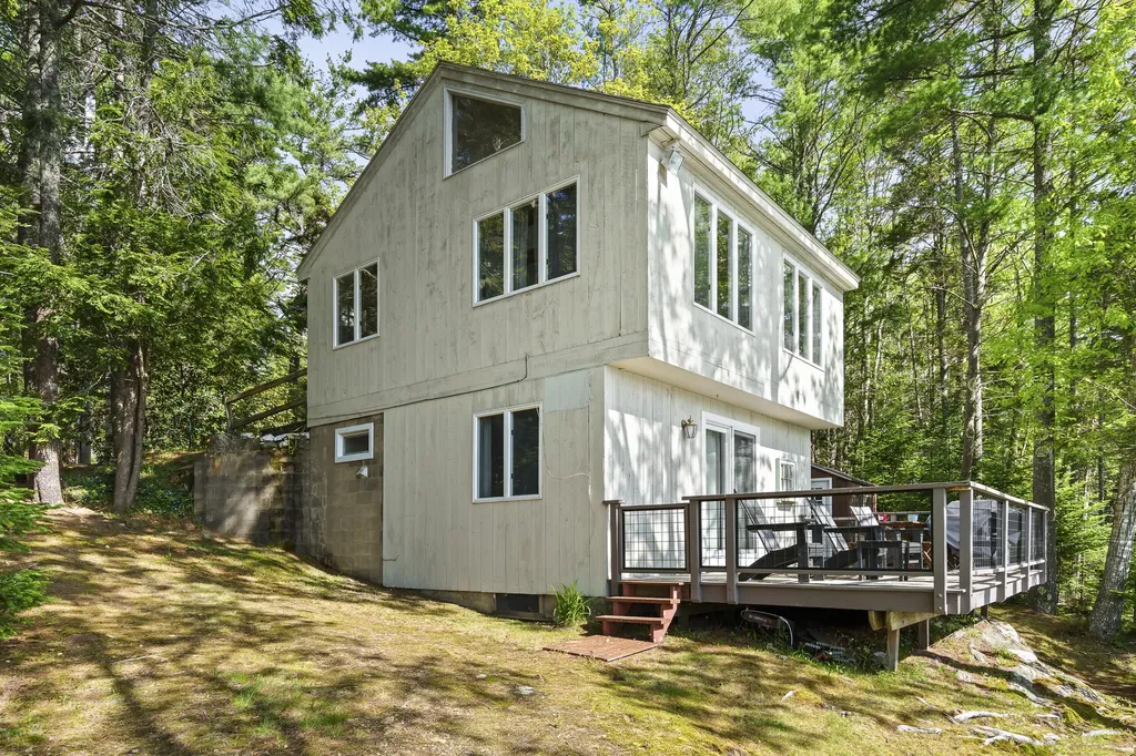 57 Laurel Shore Drive Harpswell ME 04079