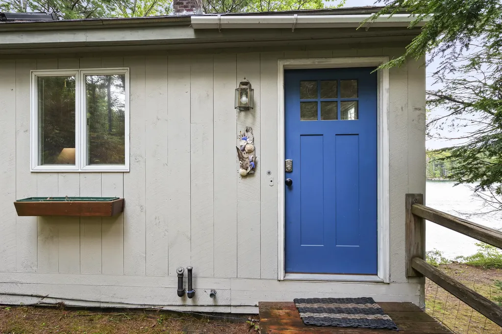 57 Laurel Shore Drive Harpswell ME 04079