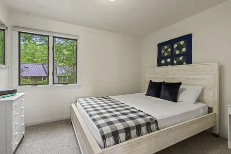 57 Laurel Shore Drive Harpswell ME 04079