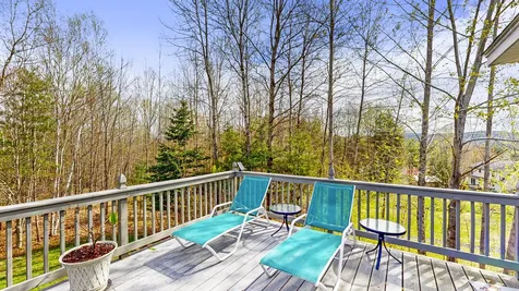 25 Sunrise Drive Paris ME 04281