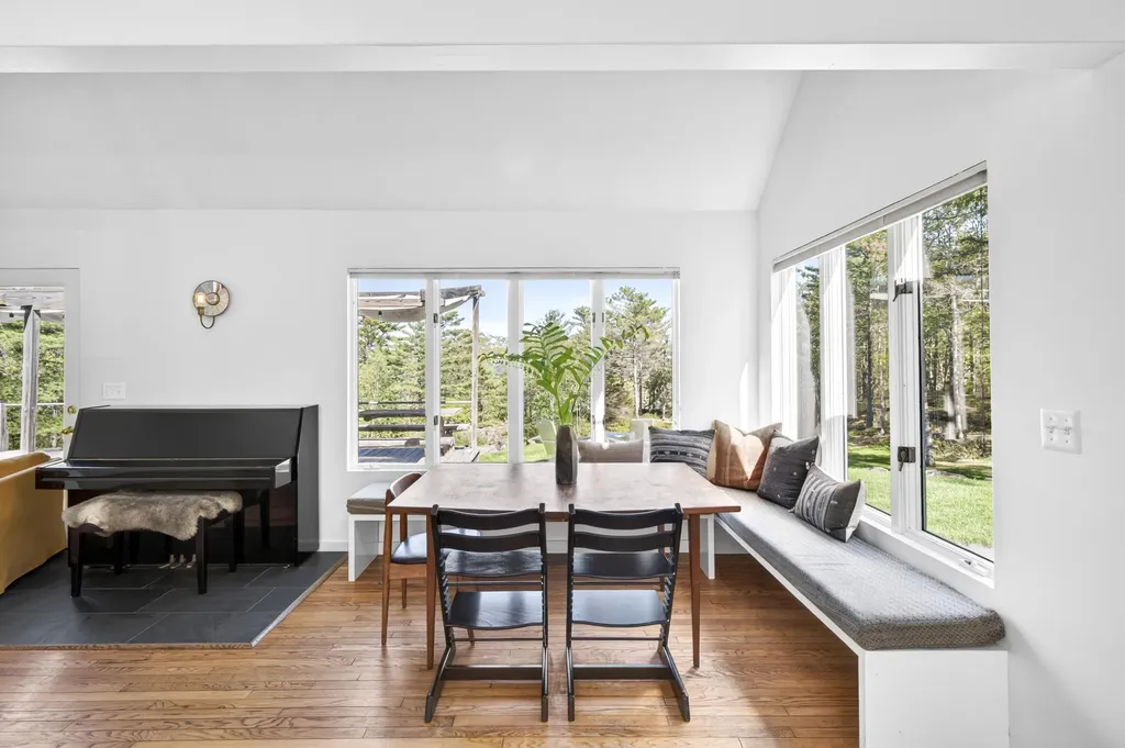 168 Chestnut Street Camden ME 04843