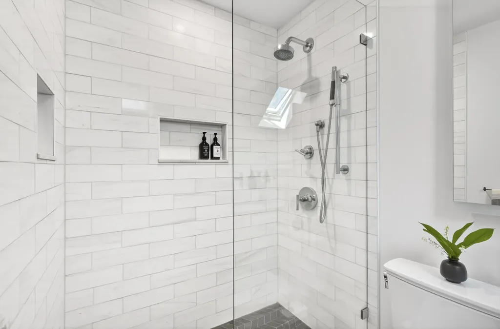 168 Chestnut Street Camden ME 04843