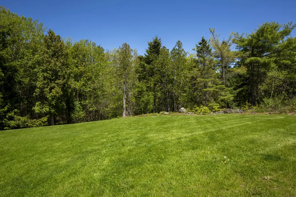168 Chestnut Street Camden ME 04843