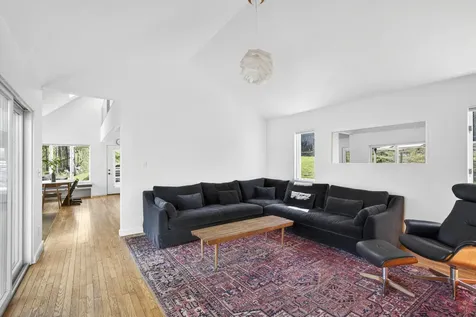 168 Chestnut Street Camden ME 04843