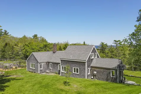 168 Chestnut Street Camden ME 04843