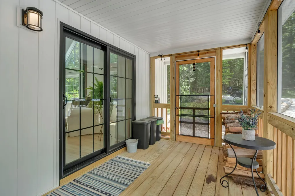 39 Holly Loop Bridgton ME 04009