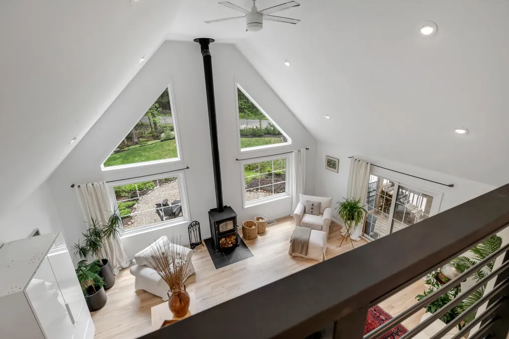 39 Holly Loop Bridgton ME 04009