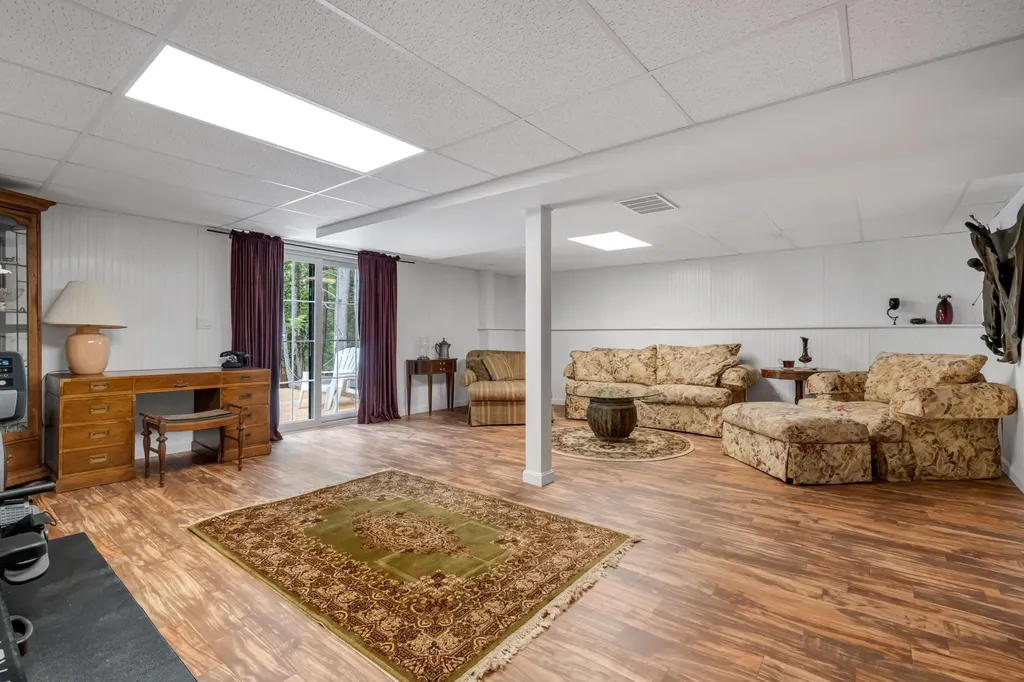 39 Holly Loop Bridgton ME 04009