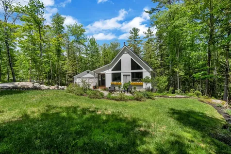 39 Holly Loop Bridgton ME 04009