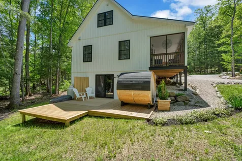 39 Holly Loop Bridgton ME 04009