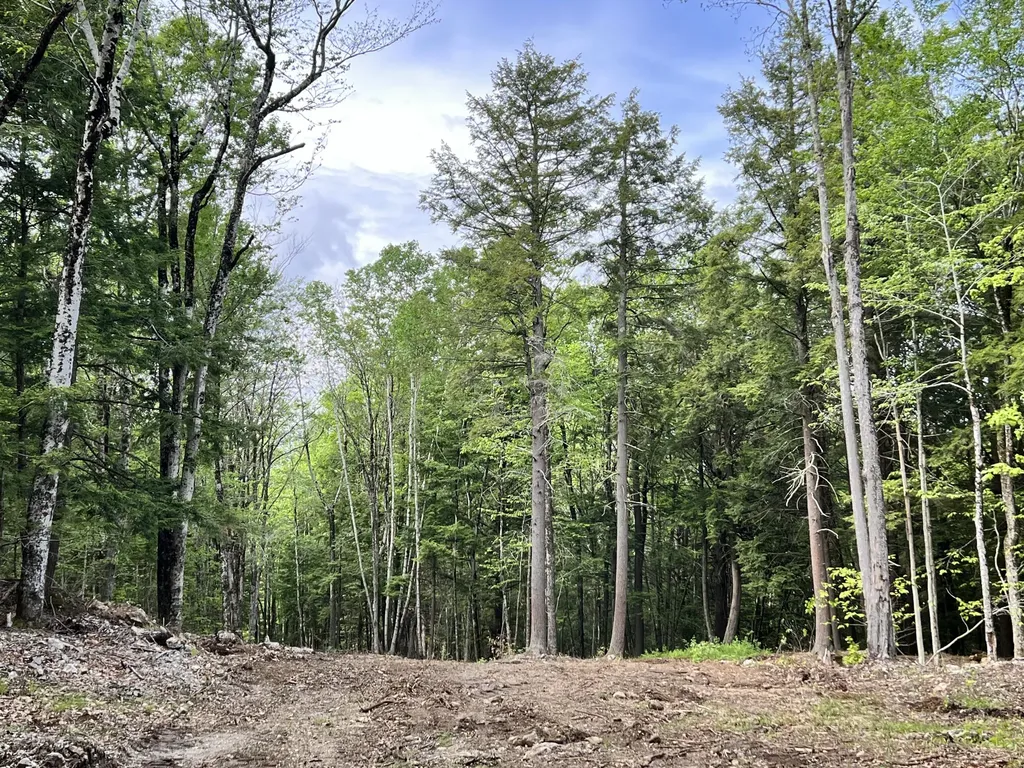 139A Pratt Road Bowdoinham ME 04008