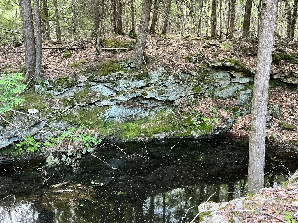 139A Pratt Road Bowdoinham ME 04008