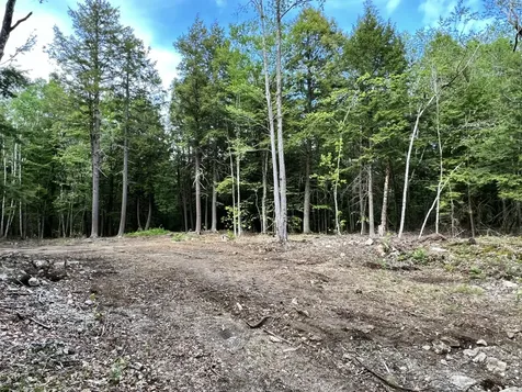 139A Pratt Road Bowdoinham ME 04008