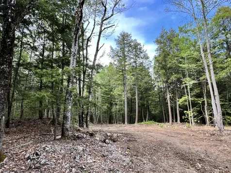 139A Pratt Road Bowdoinham ME 04008